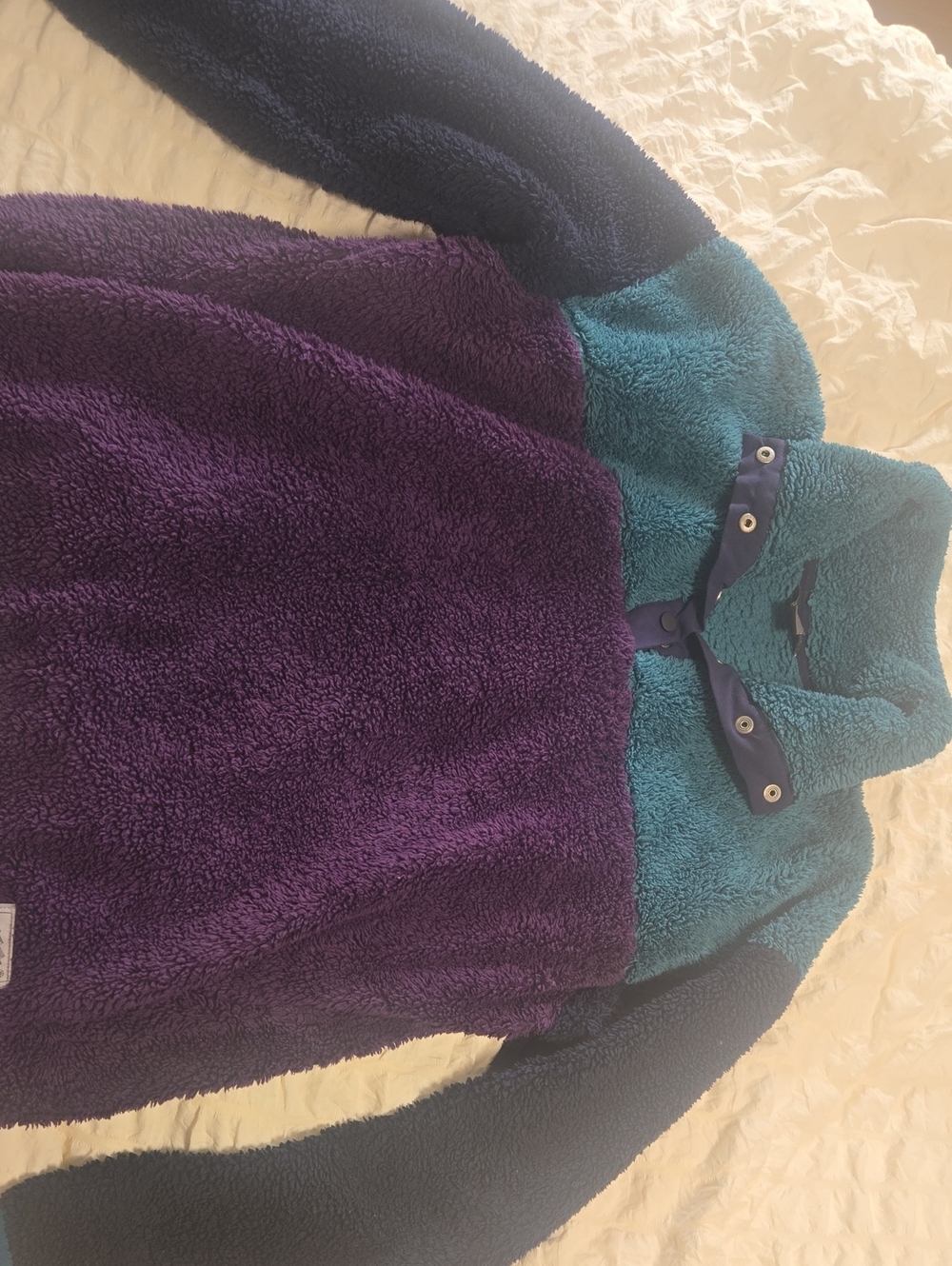 Eddie Bauer Womens Colorblock Sherpa Pullover - Purple & Teal